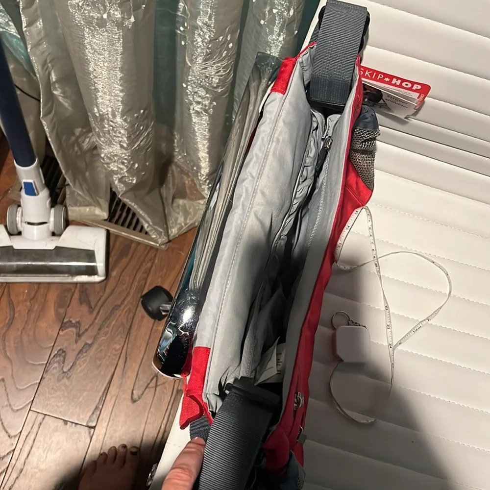 Skip Hop nwt skip